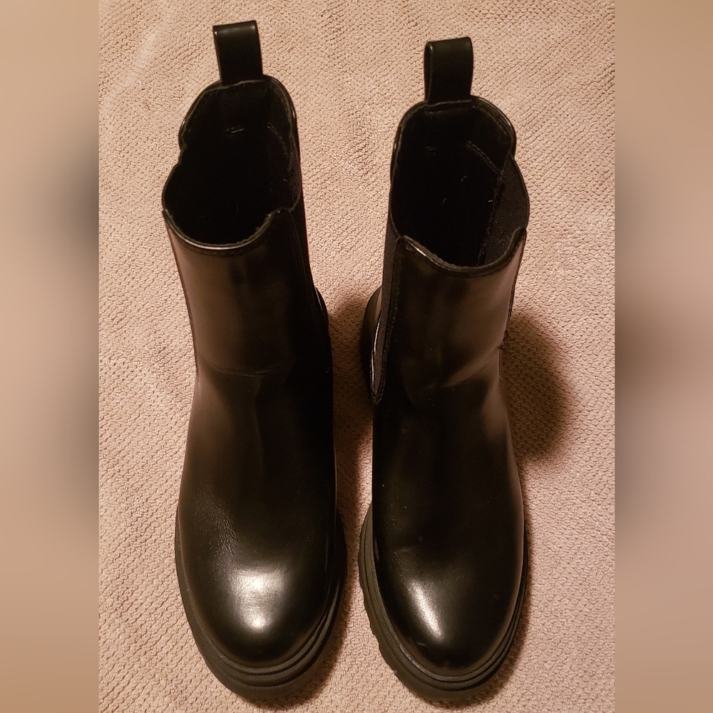 Wonem boots, black faux leather